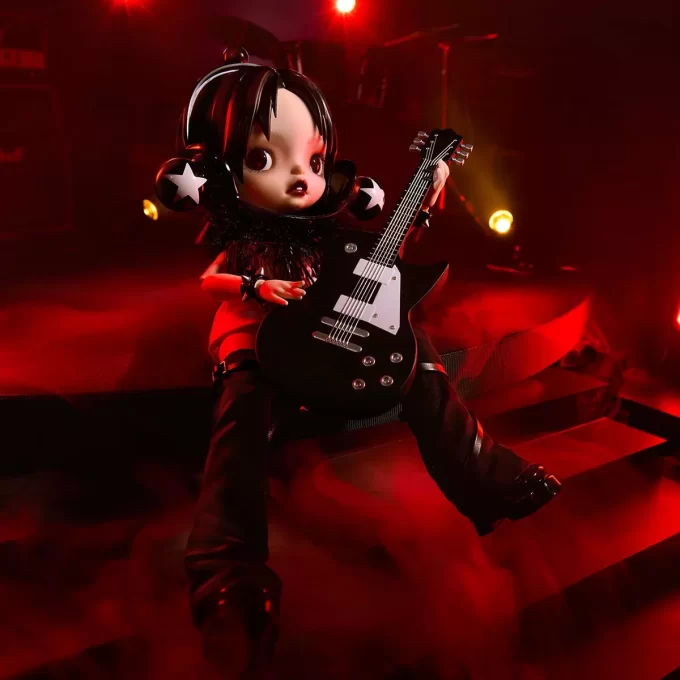 Action figure SKULLPANDA × NANA
