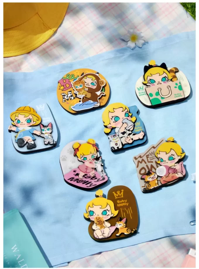 Baby Molly & Baby Tabby Series – Scatola cieca con magnete per frigorifero Baby Molly & Baby Tabby Series – Scatola cieca con magnete per frigorifero