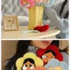 CRYBABY Sad Club Series – Scatola cieca con fiori di peluche