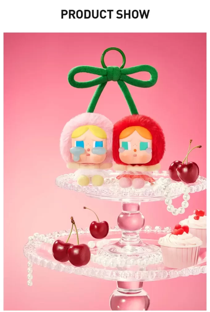 CRYBABY Serie Crying For Love – Biglietto di peluche in vinile da appendere (Ti amo molto, Cherry)