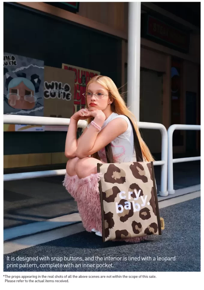 CRYBABY Wild But Cutie Series – Borsa a tracolla CRYBABY Wild But Cutie Series – Borsa a tracolla