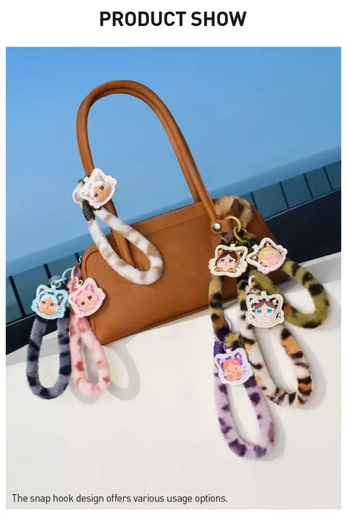 CRYBABY Wild But Cutie Series – Scatola cieca con ciondolo per telefono CRYBABY Wild But Cutie Series – Scatola cieca con ciondolo per telefono