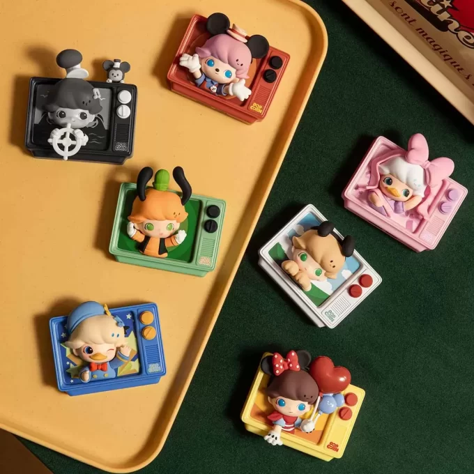 DIMOO WORLD × DISNEY Series – Scatola cieca con magnete da frigorifero DIMOO WORLD × DISNEY Series – Scatola cieca con magnete da frigorifero