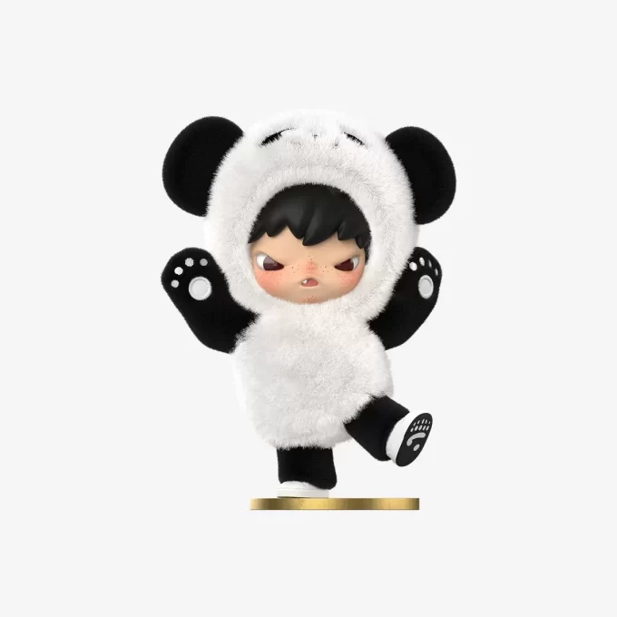 Figure della serie Hirono × CLOT