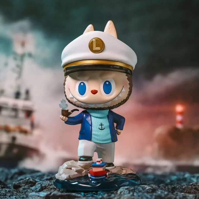 Figurina del Capitano LABUBU
