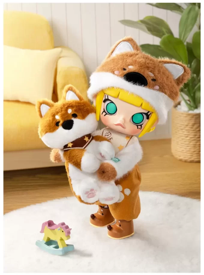 MOLLY che abbraccia la action figure 1/8