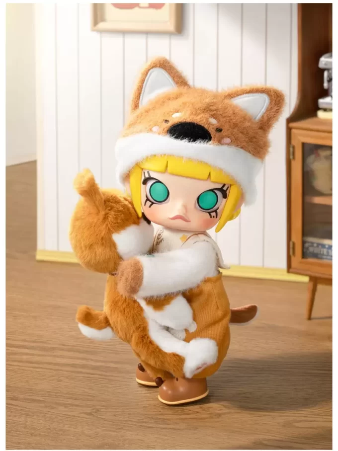 MOLLY che abbraccia la action figure 1/8
