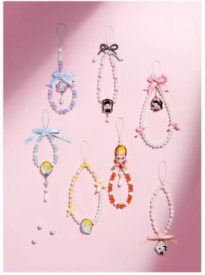 MOLLY Daily Look Series – Scatola cieca con ciondolo per telefono MOLLY Daily Look Series – Scatola cieca con ciondolo per telefono