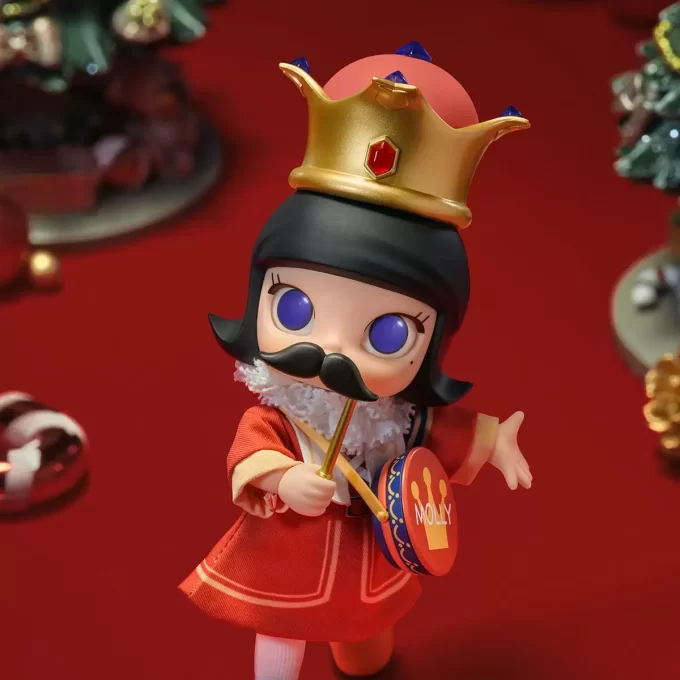 MOLLY Schiaccianoci Action Figure