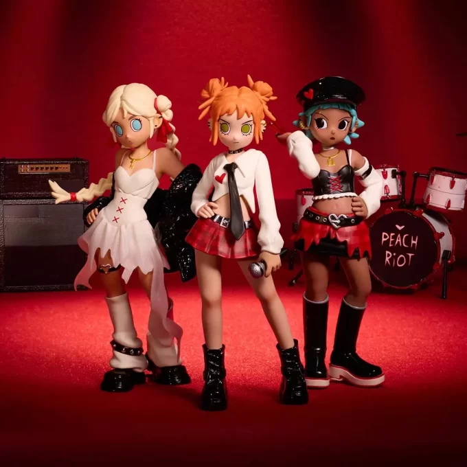 Peach Riot Bloody Valentine Figure