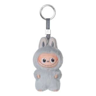 Spilla Labubu per ciondolo in peluche “C”