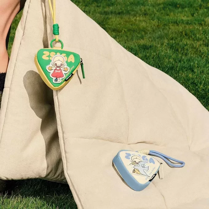 Zsiga Borderline Drifter Series – Scatola cieca con borsa triangolare Zsiga Borderline Drifter Series – Scatola cieca con borsa triangolare